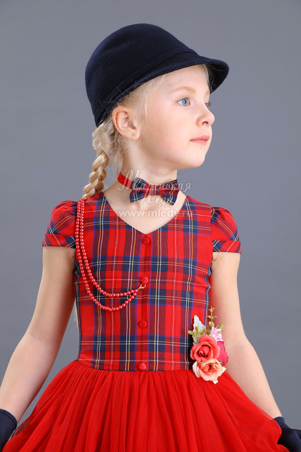  Платье нарядное для девочки из костюмной вискозы, цвет 