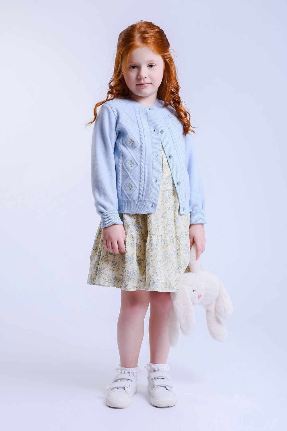 картинка Кардиган 47251Am-725 (голубой+молочная вышивка) от магазина Маленькая Леди
