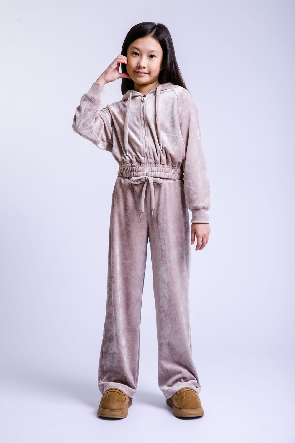 картинка Костюм 2993-425-ТСВ (бежевый) от магазина Маленькая Леди