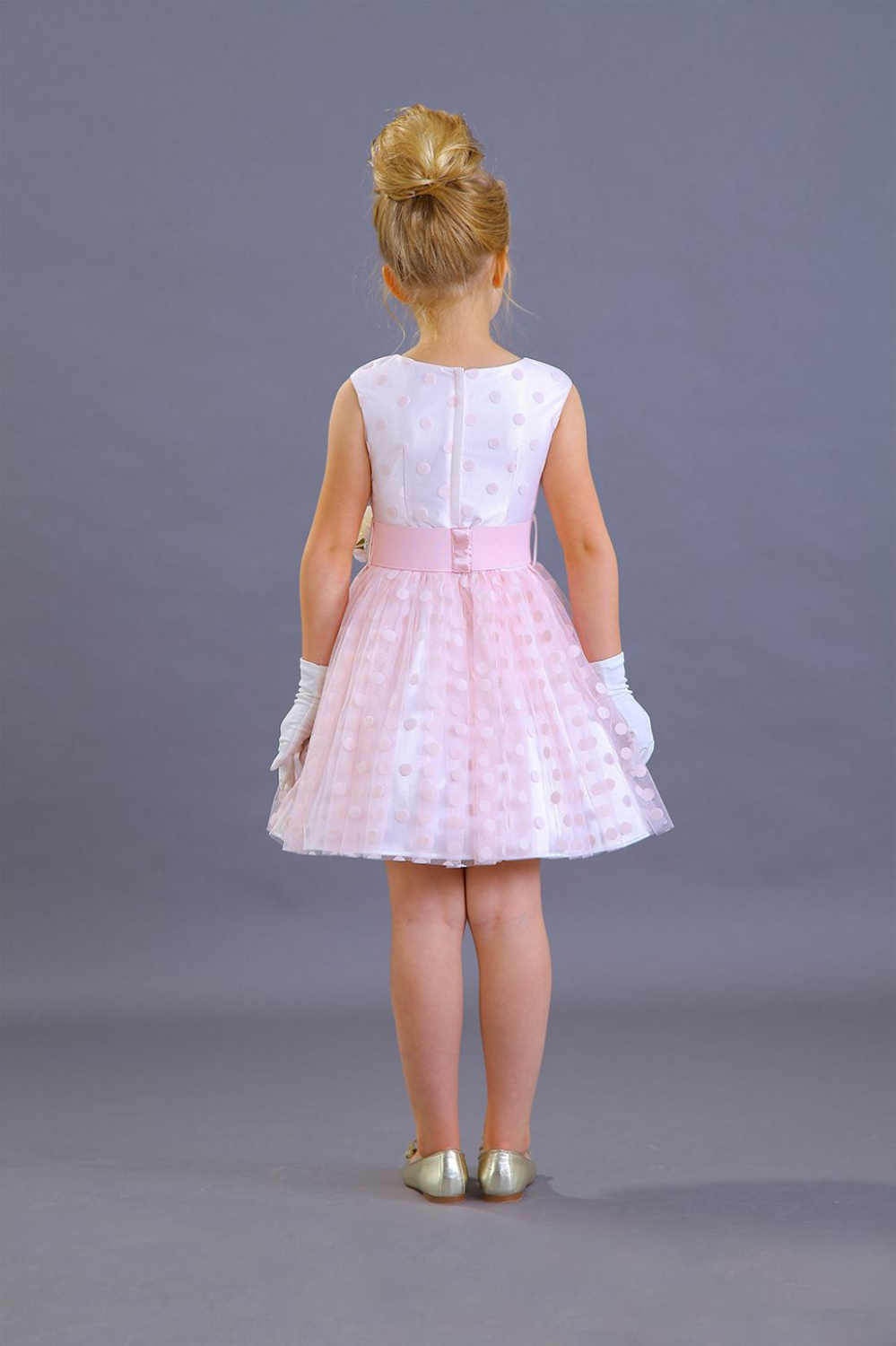  Платье нарядное для девочки из атласа, цвет 